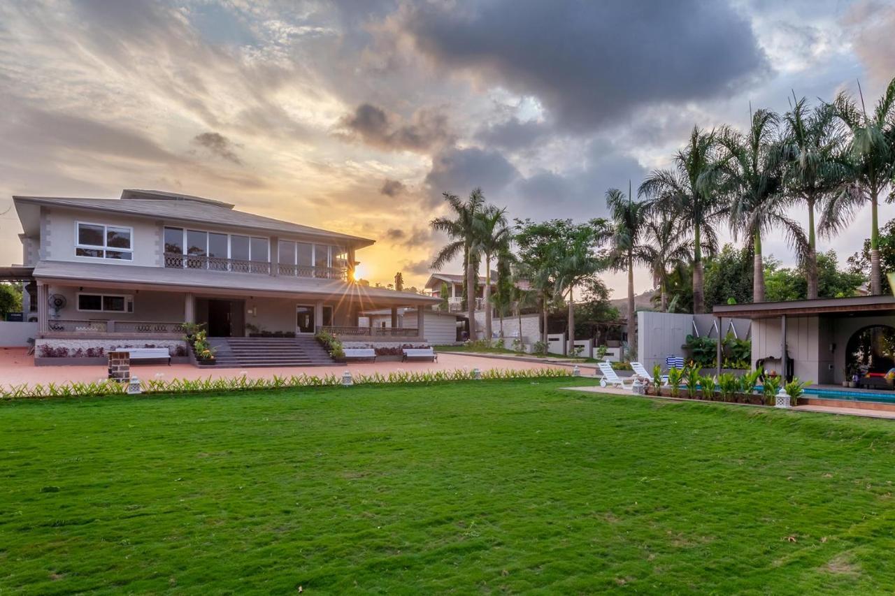 Stayvista'S The Cincin With Elegant Rooms, Snooker Table, Pool, Scenic View, And Jacuzzi Lonavala Exterior photo